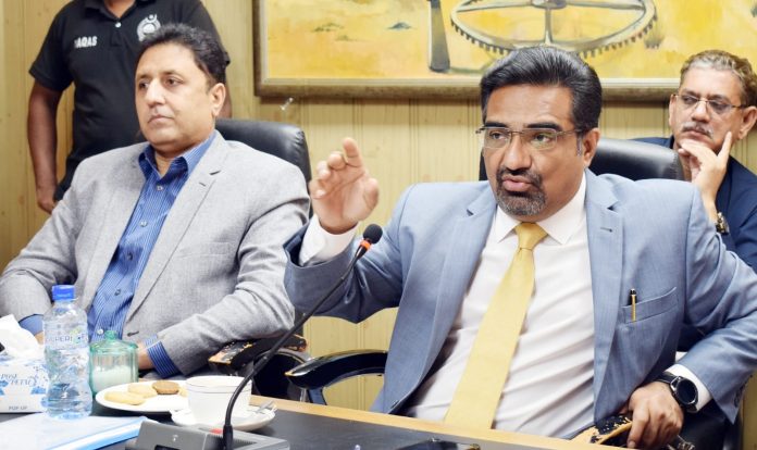 65fc4dd7-6146-47b0-b3ab-73d893b7bfa2